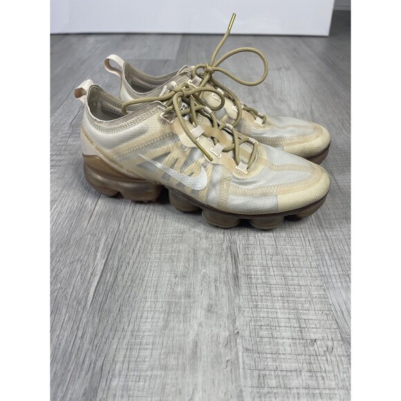 Nike Air VaporMax 2019 Cream Light Bone Women's Shoes Size 9 Model AR6632-101 D - Picture 4 of 10